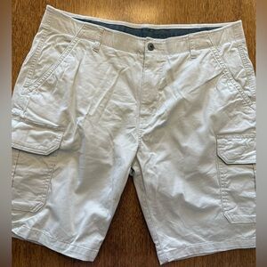 Denver Hayes Cream Cargo Shorts Versatile Lightweight Design